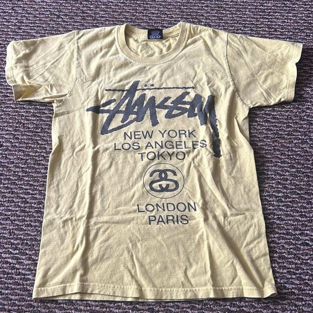 Stussy t-shirt